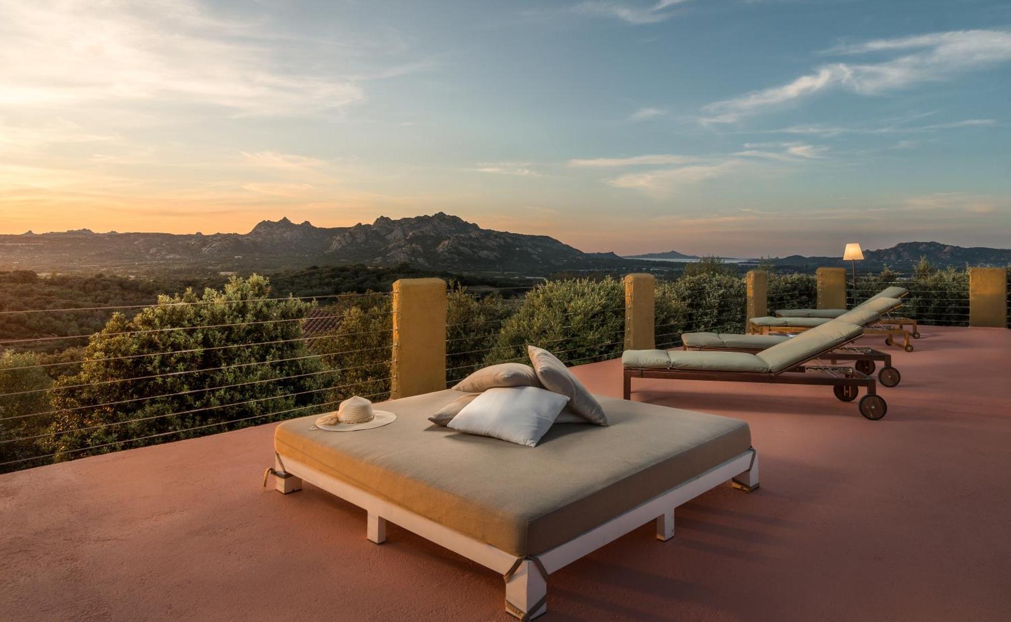 Villa Tre Nibbari San Pantaleo Exteriör bild
